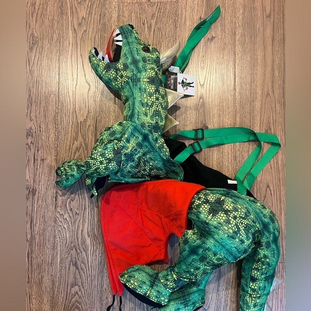 NWT Target Makers Halloween Green Dino Ride On Kids Costume  OSFM